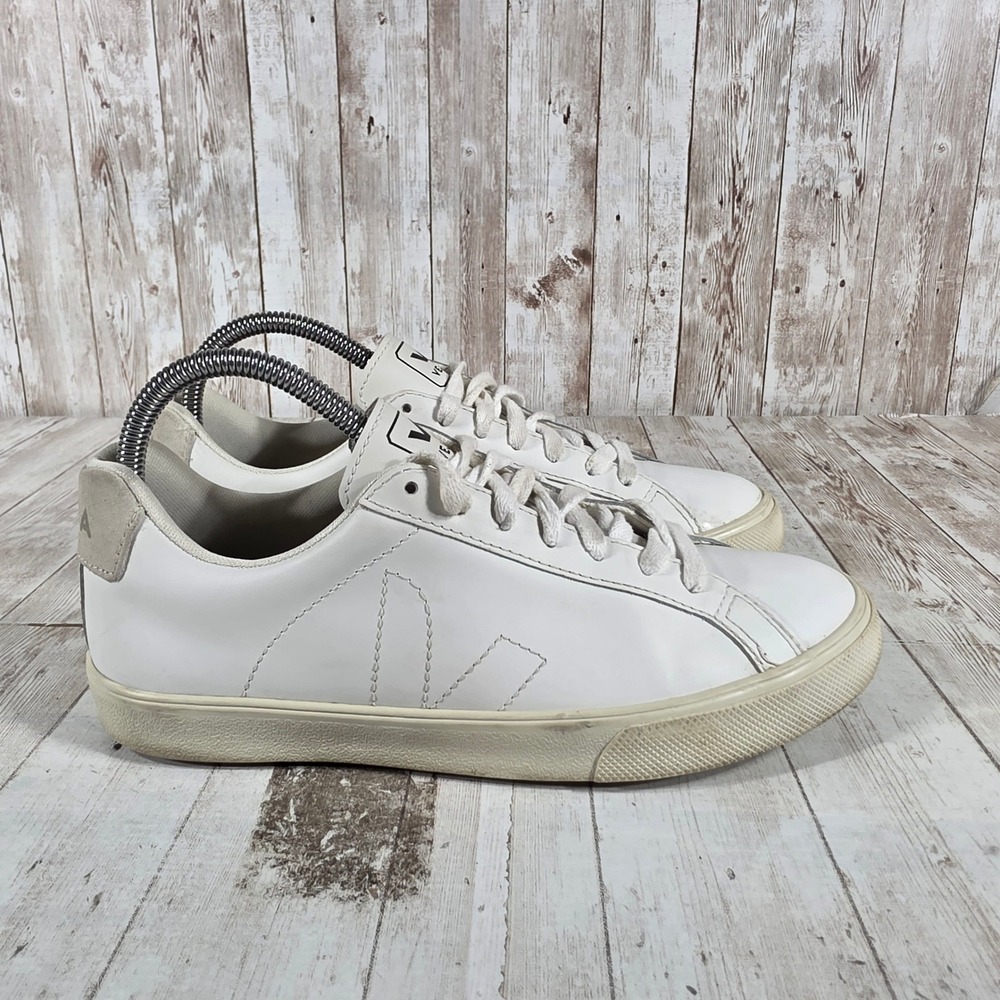 Veja Esplar White Leather Low Top Sneakers Grey Suede Heel Women's Size 7 EUR 38